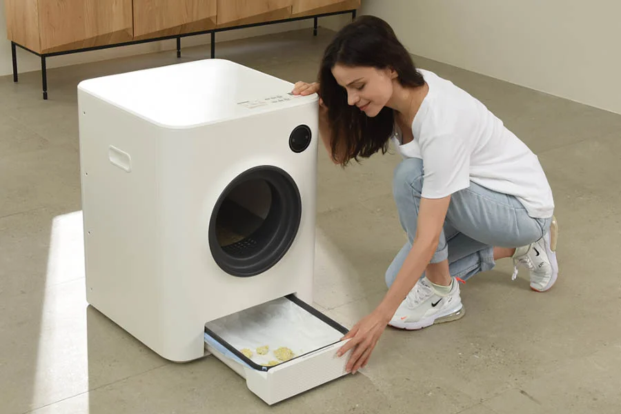 auto cleaning cat box